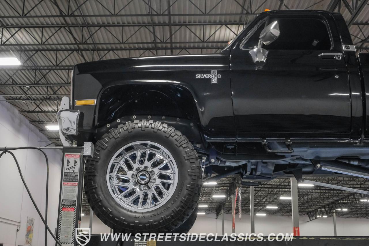 1986 Chevrolet K30 Silverado 4X4