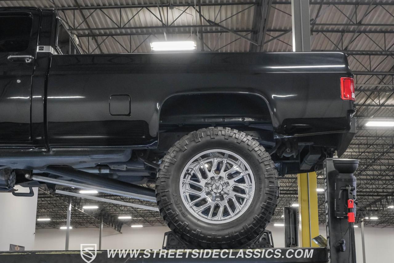 1986 Chevrolet K30 Silverado 4X4