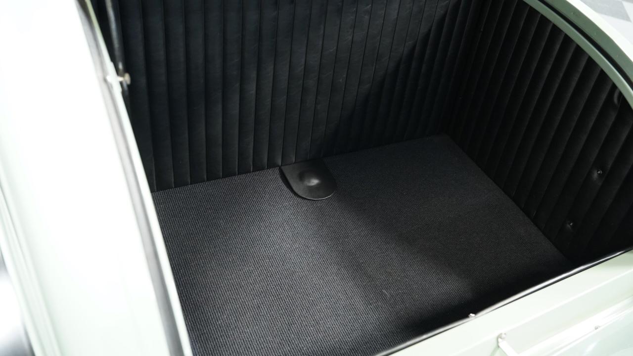 1932 Ford Model B Roadster