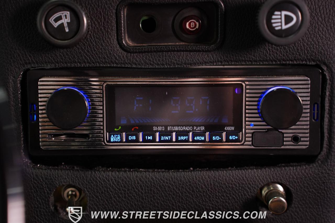 1971 Volkswagen Super Beetle