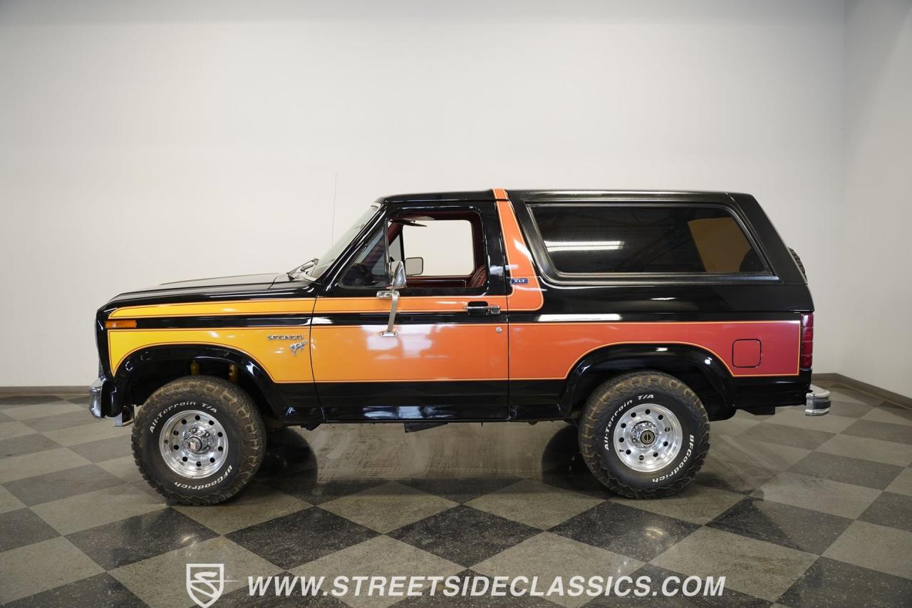 1981 Ford Bronco Ranger XLT Free-Wheeling 4X4