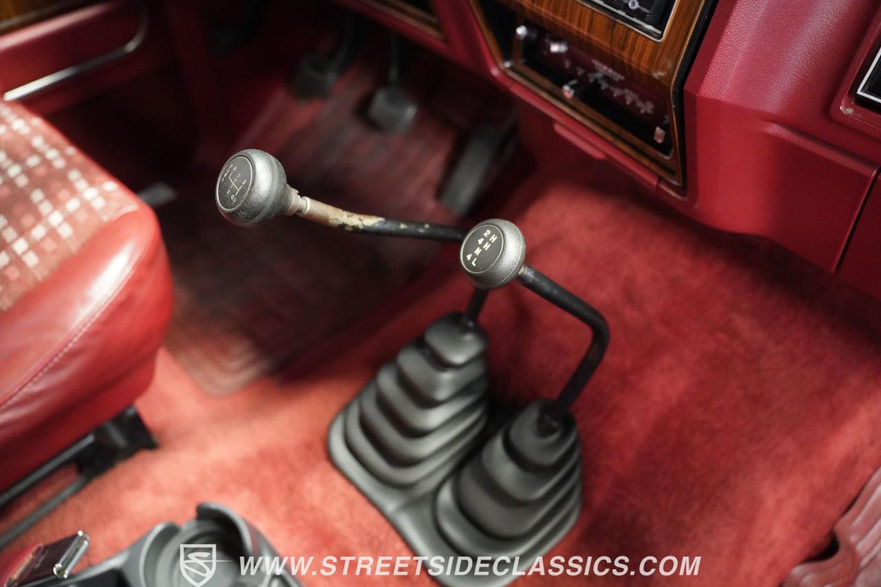 1981 Ford Bronco Ranger XLT Free-Wheeling 4X4