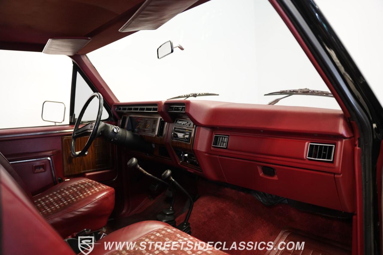 1981 Ford Bronco Ranger XLT Free-Wheeling 4X4