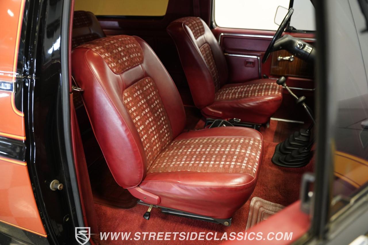 1981 Ford Bronco Ranger XLT Free-Wheeling 4X4