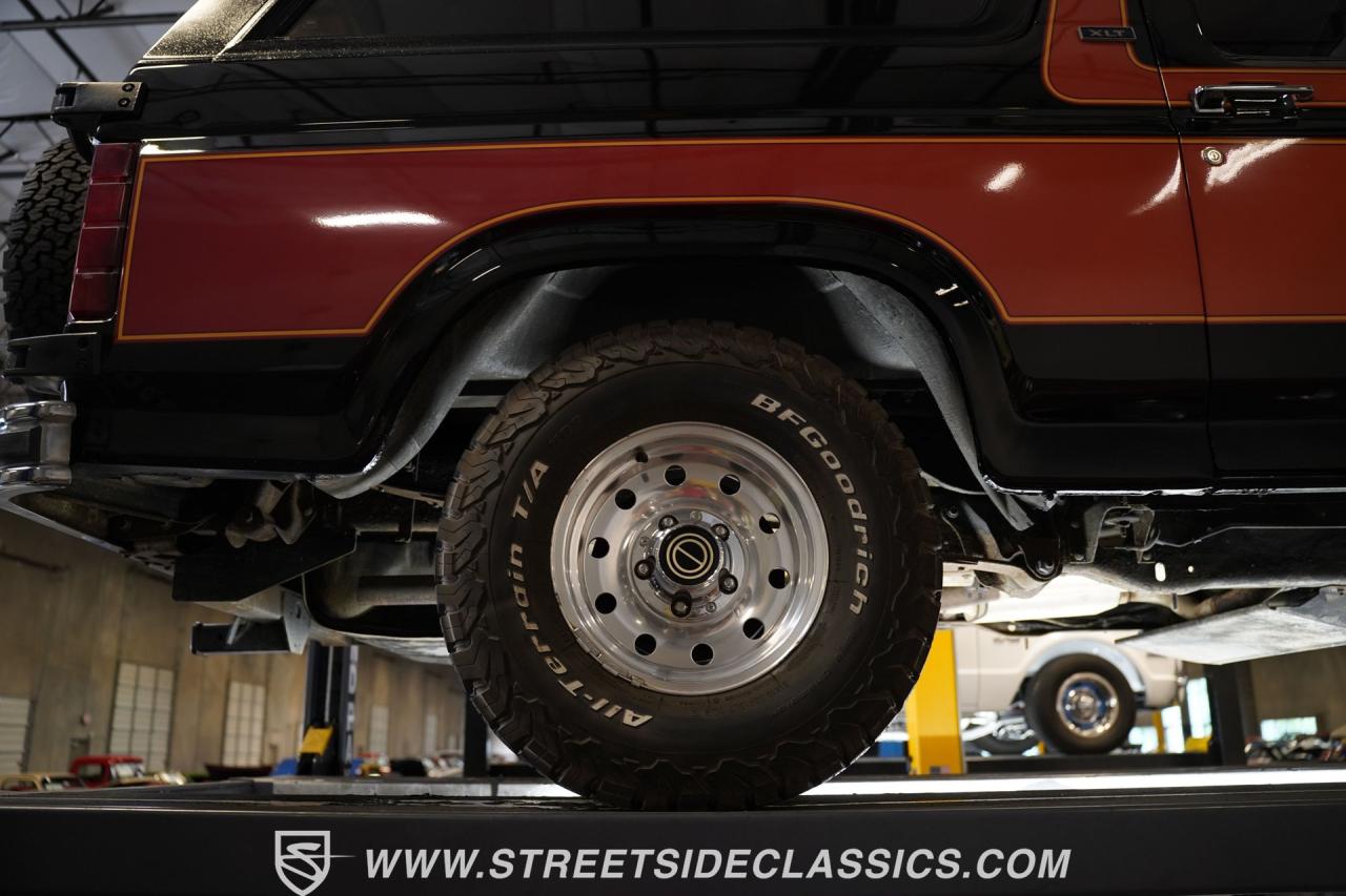 1981 Ford Bronco Ranger XLT Free-Wheeling 4X4