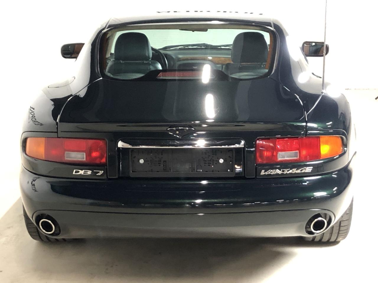 2000 Aston Martin DB7
