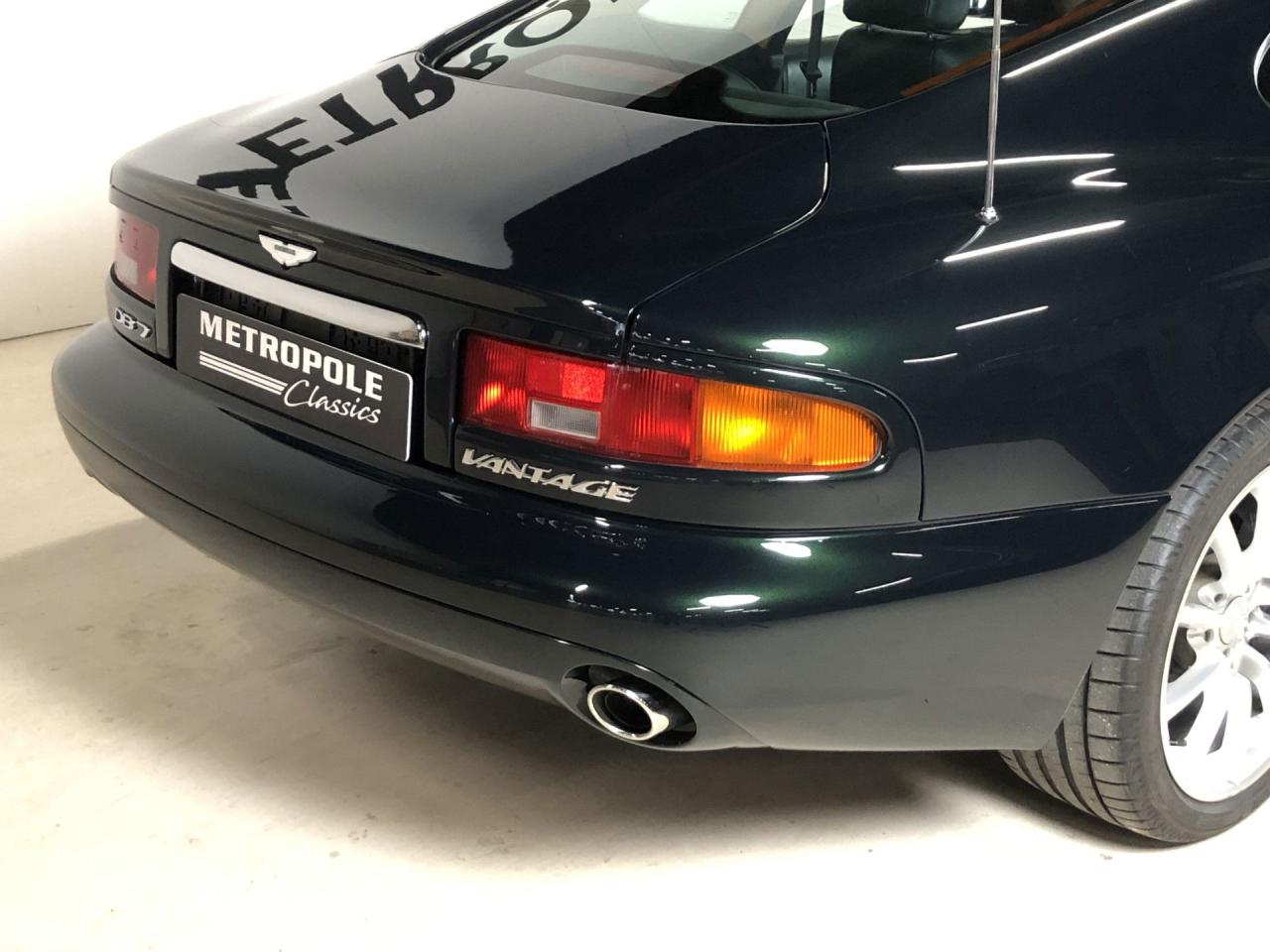2000 Aston Martin DB7