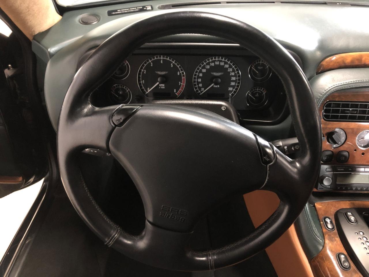 2000 Aston Martin DB7