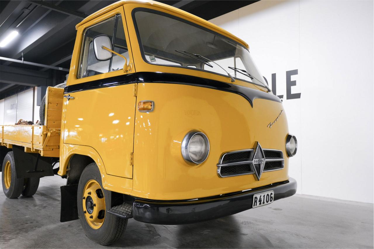 1961 Borgward B611 Pickup