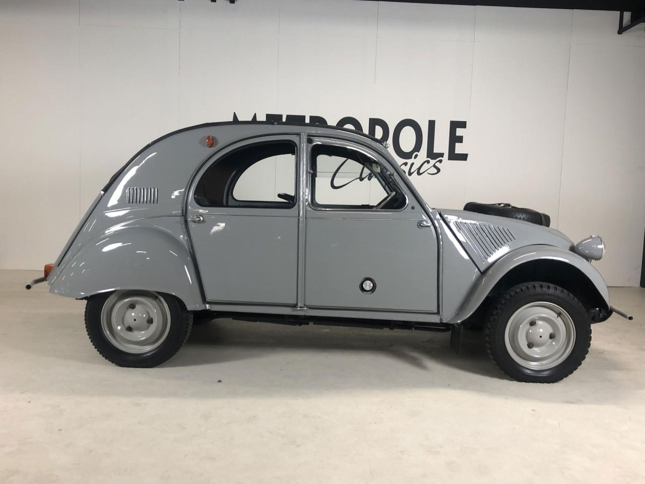 1961 Citro&euml;n 2CV
