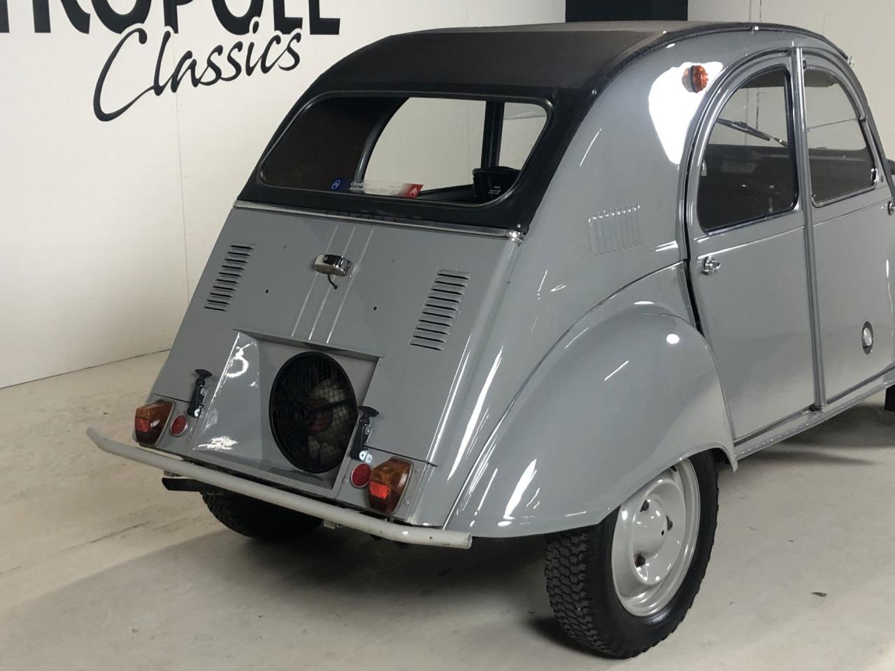1961 Citro&euml;n 2CV