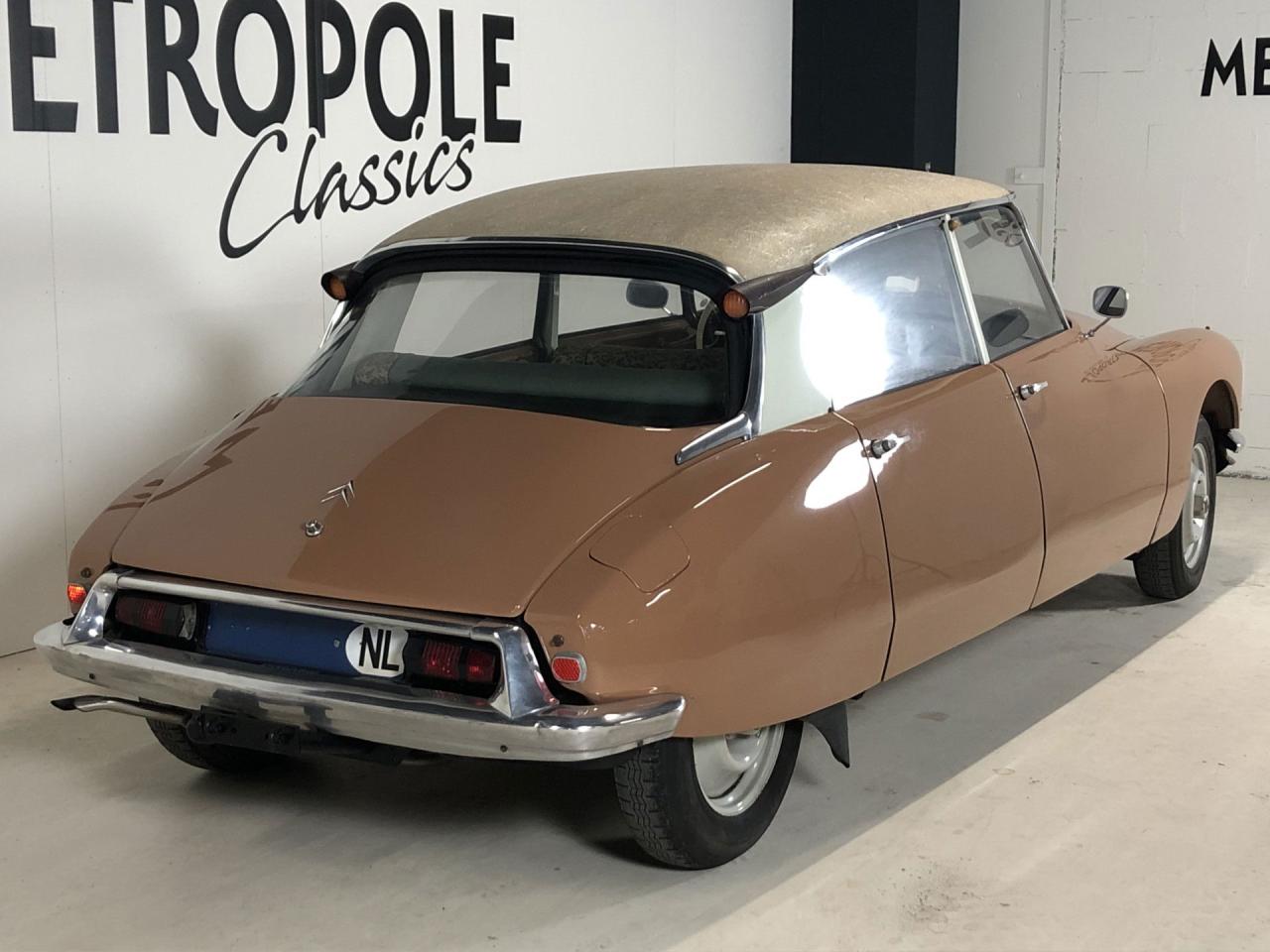 1957 Citro&euml;n ID 19