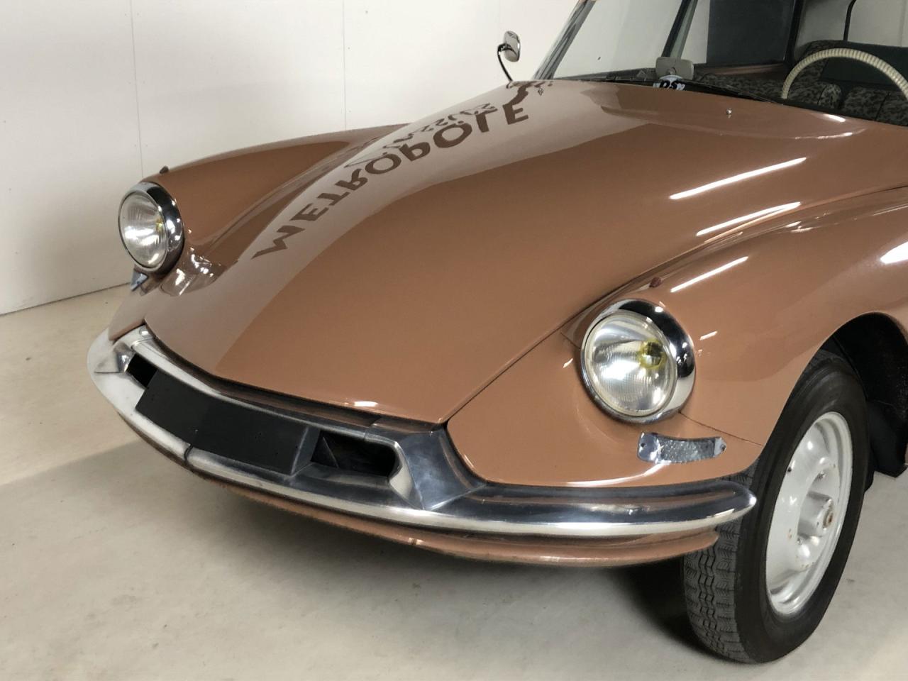 1957 Citro&euml;n ID 19