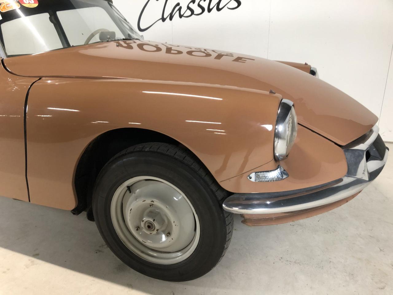 1957 Citro&euml;n ID 19