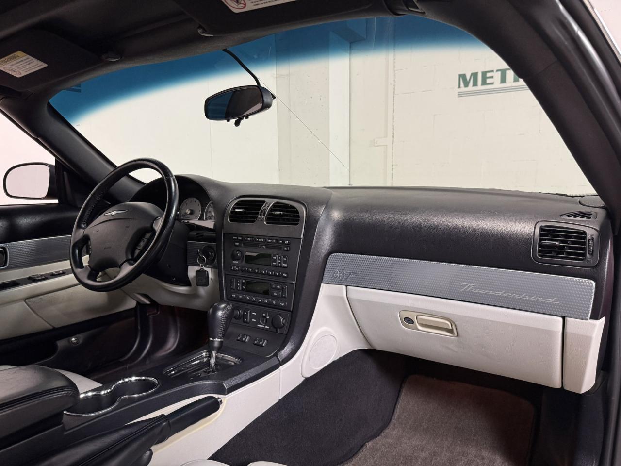 2003 Ford Thunderbird