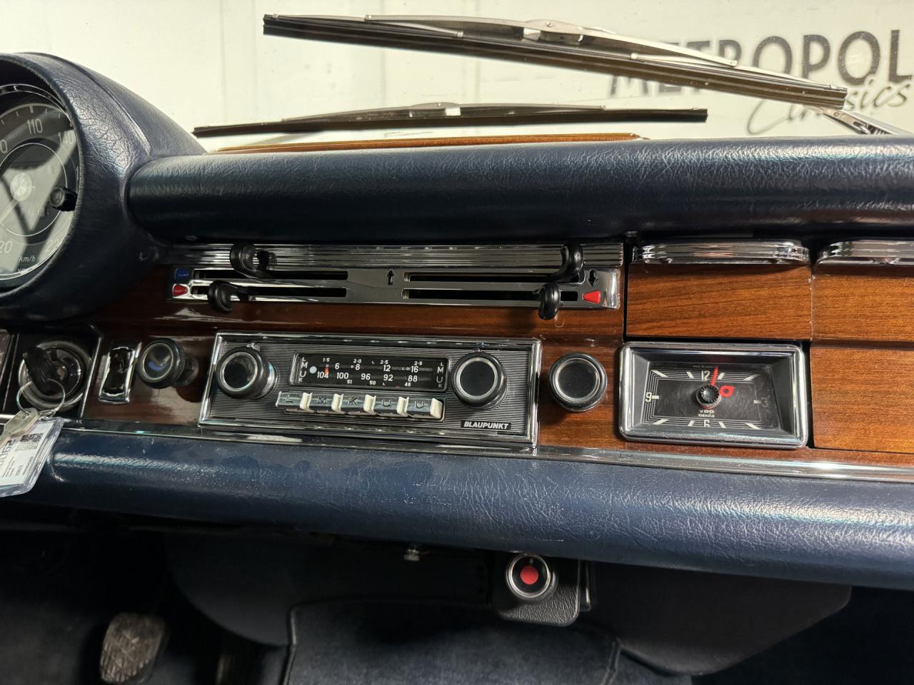 1969 Mercedes - Benz 200 series