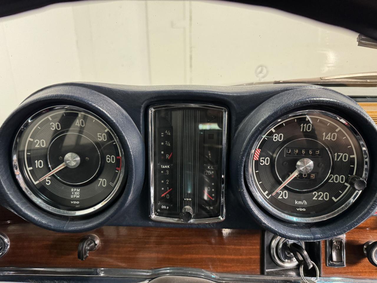 1969 Mercedes - Benz 200 series