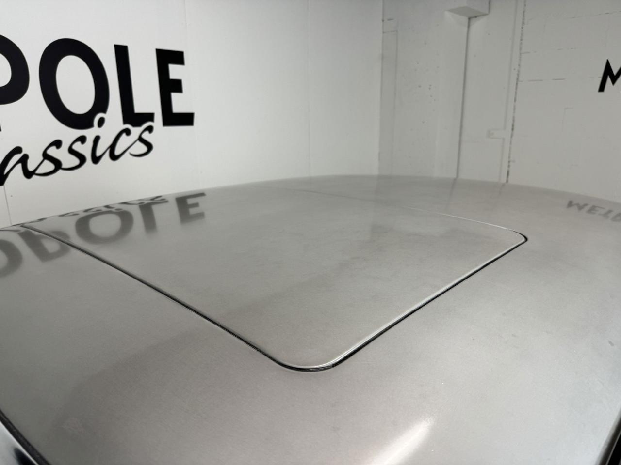 1969 Mercedes - Benz 200 series