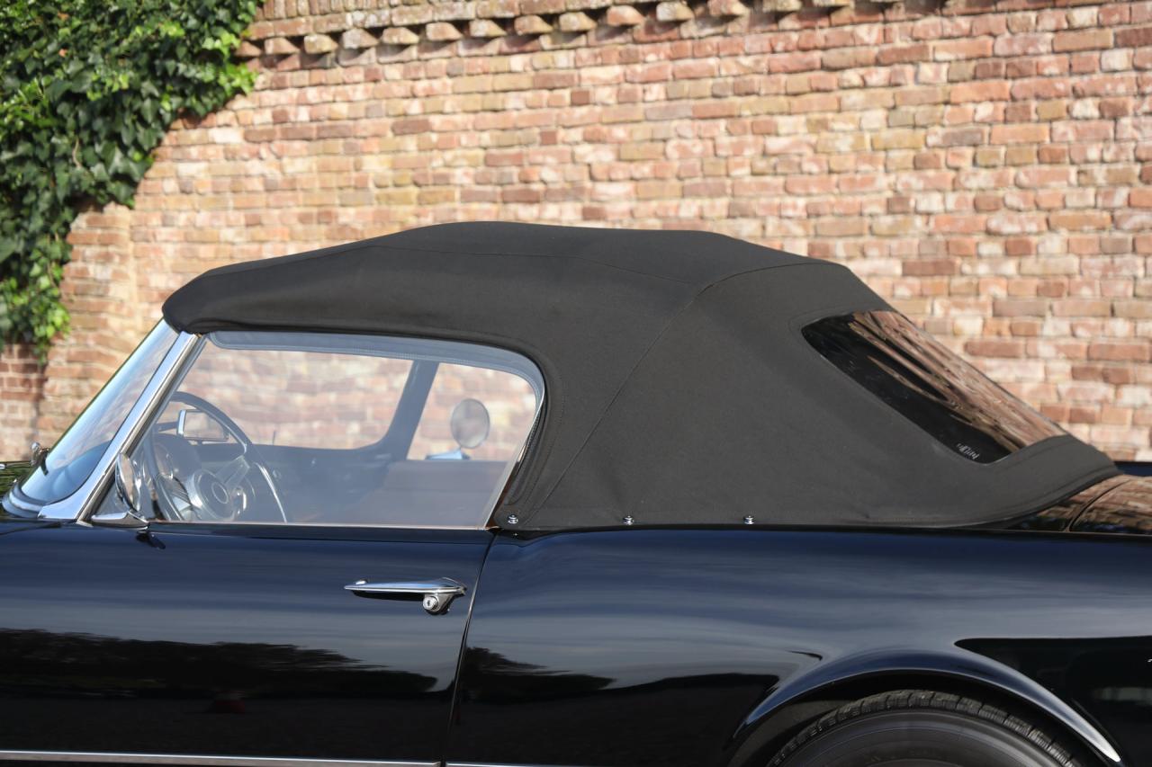 1961 Alfa Romeo 2000 Touring Spider