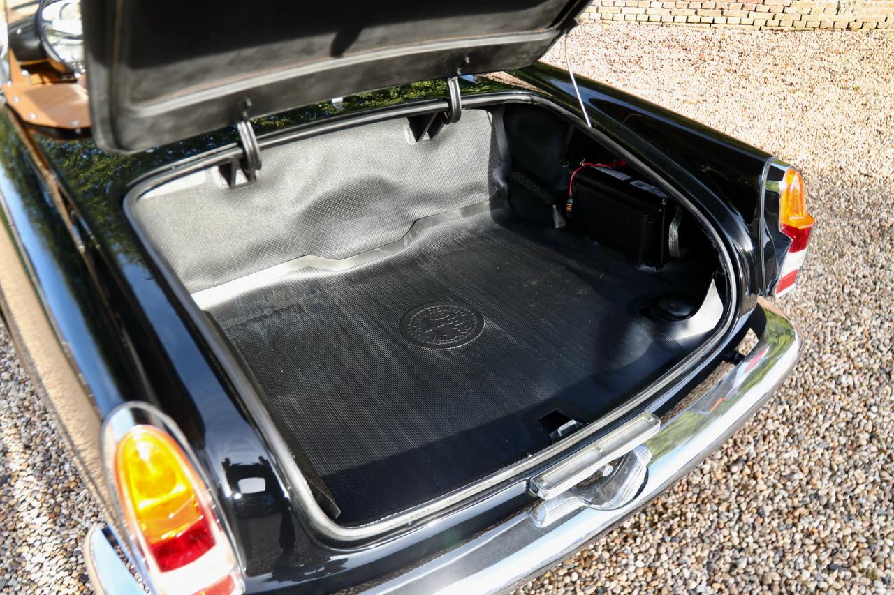 1961 Alfa Romeo 2000 Touring Spider