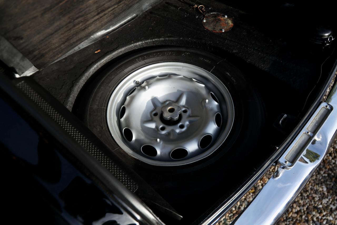 1961 Alfa Romeo 2000 Touring Spider