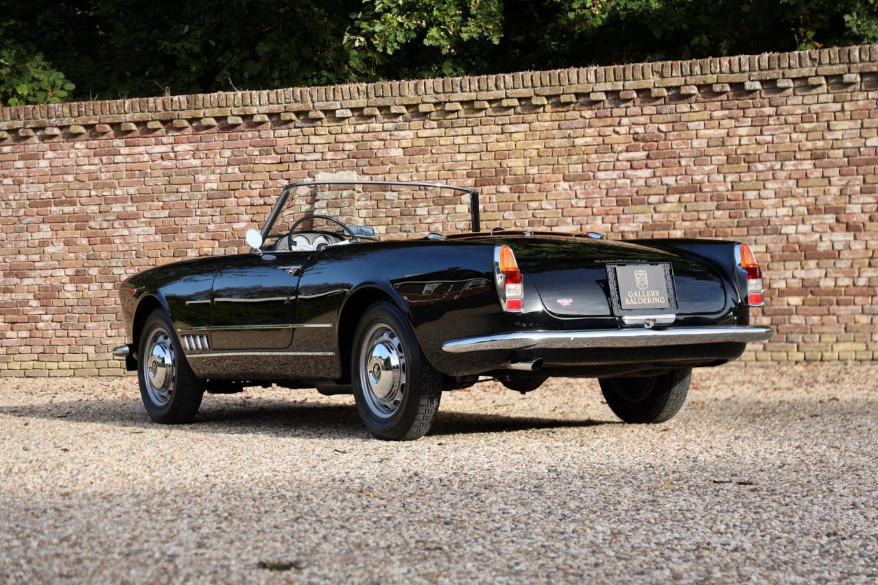 1961 Alfa Romeo 2000 Touring Spider