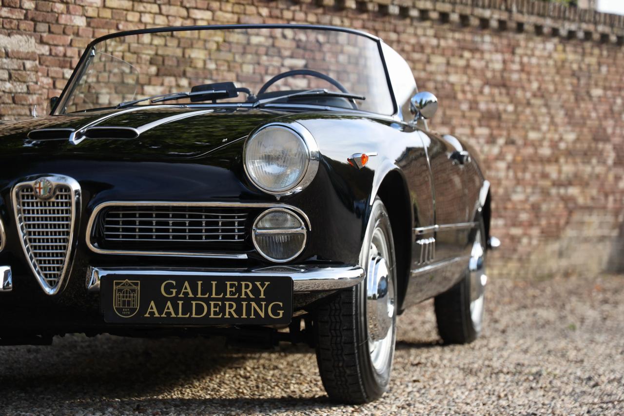 1961 Alfa Romeo 2000 Touring Spider