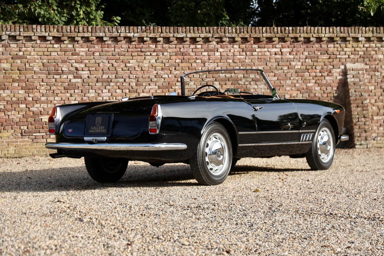 1961 Alfa Romeo 2000 Touring Spider