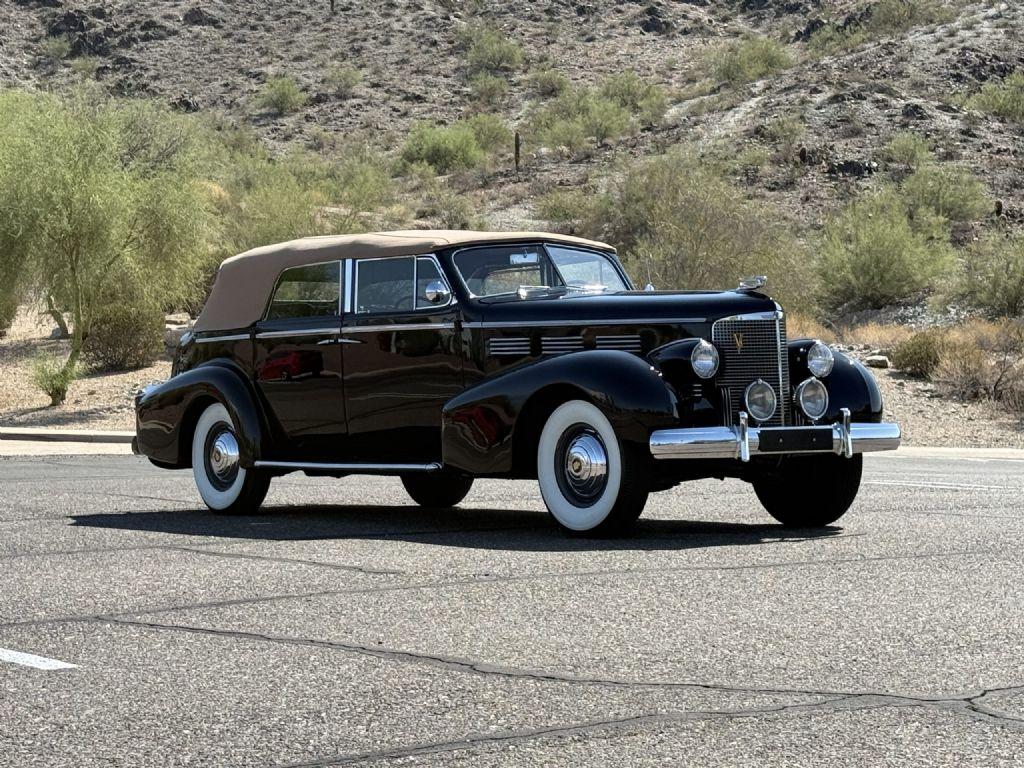 1938 Cadillac Series 75 Convertible Sedan