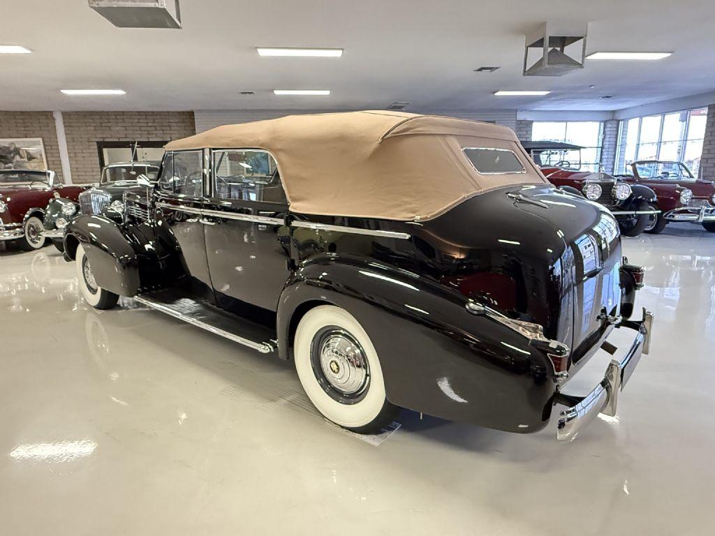 1938 Cadillac Series 75 Convertible Sedan