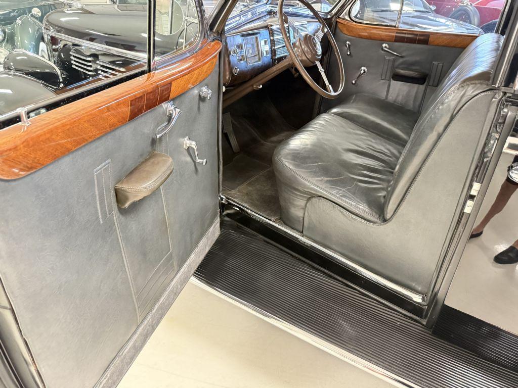 1938 Cadillac Series 75 Convertible Sedan