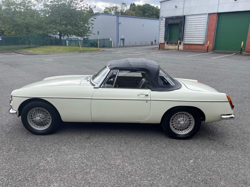 1967 MG Roadster