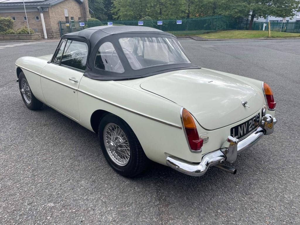 1967 MG Roadster