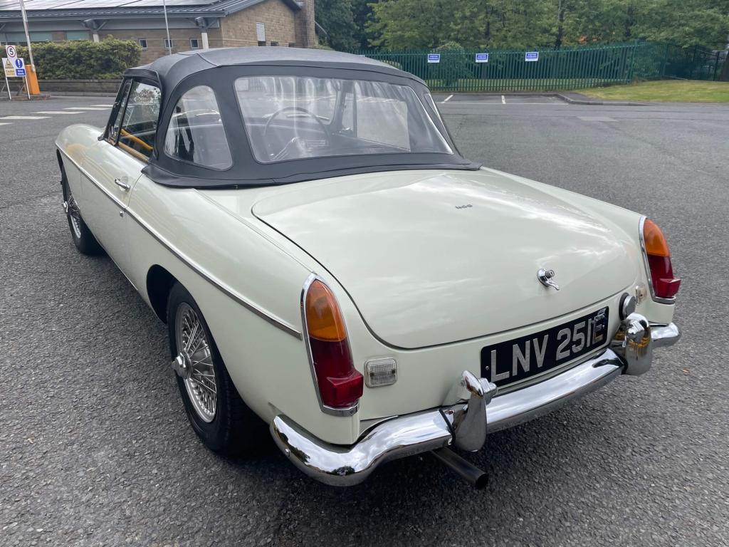 1967 MG Roadster