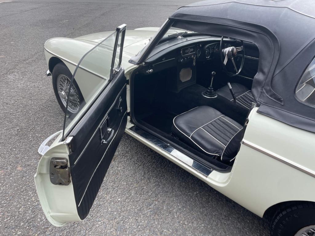 1967 MG Roadster