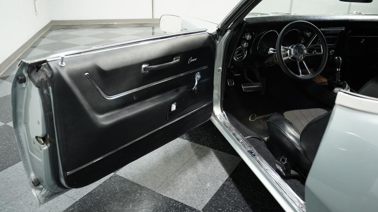 1968 Chevrolet Camaro LS6 Restomod