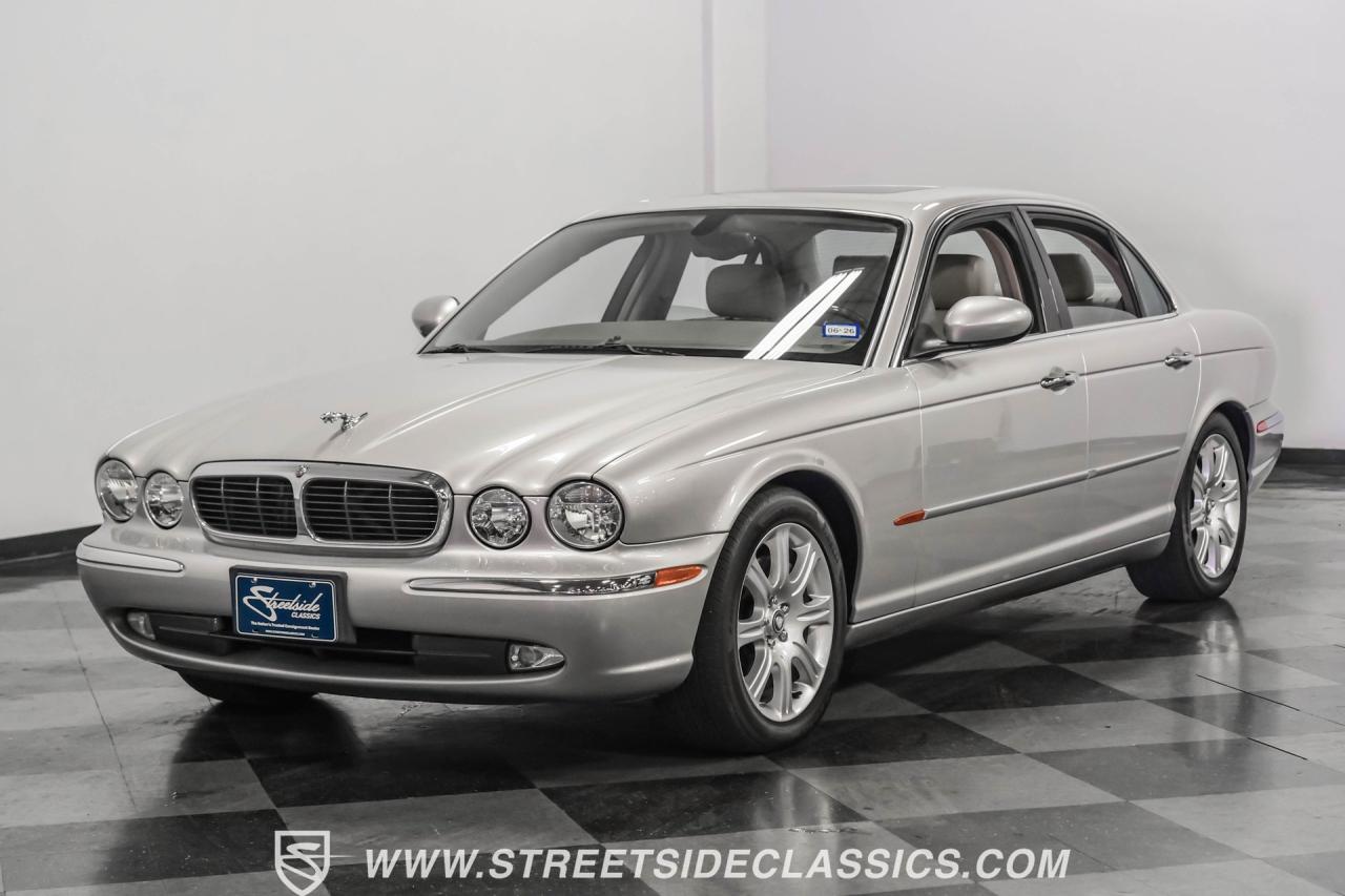 2004 Jaguar XJ8