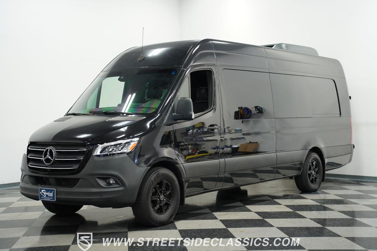 2022 Mercedes - Benz Sprinter