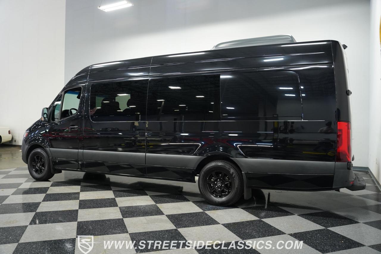2022 Mercedes - Benz Sprinter