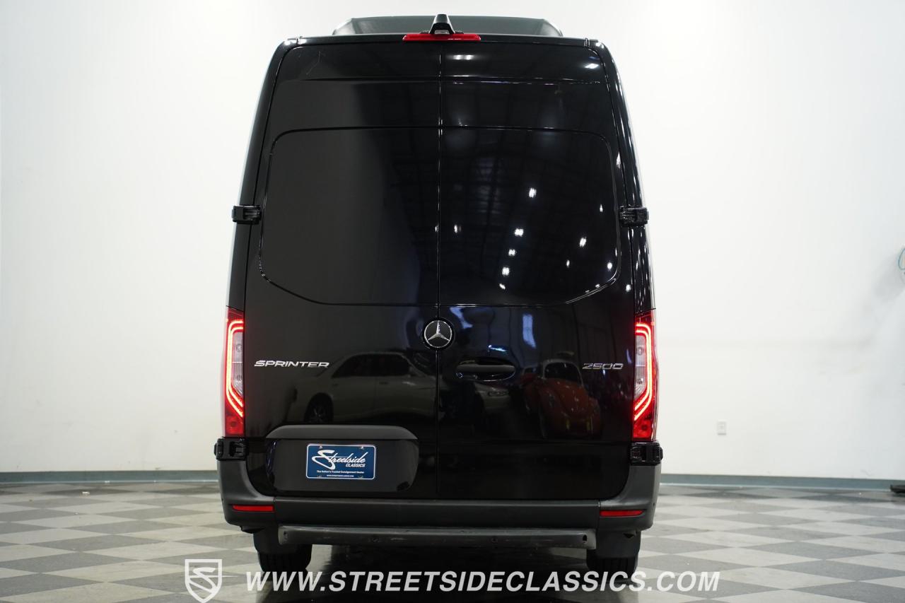 2022 Mercedes - Benz Sprinter