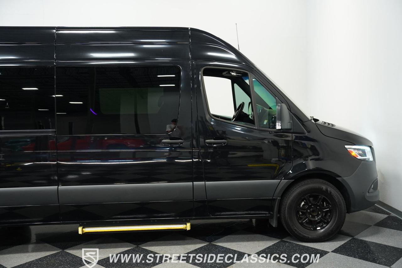2022 Mercedes - Benz Sprinter