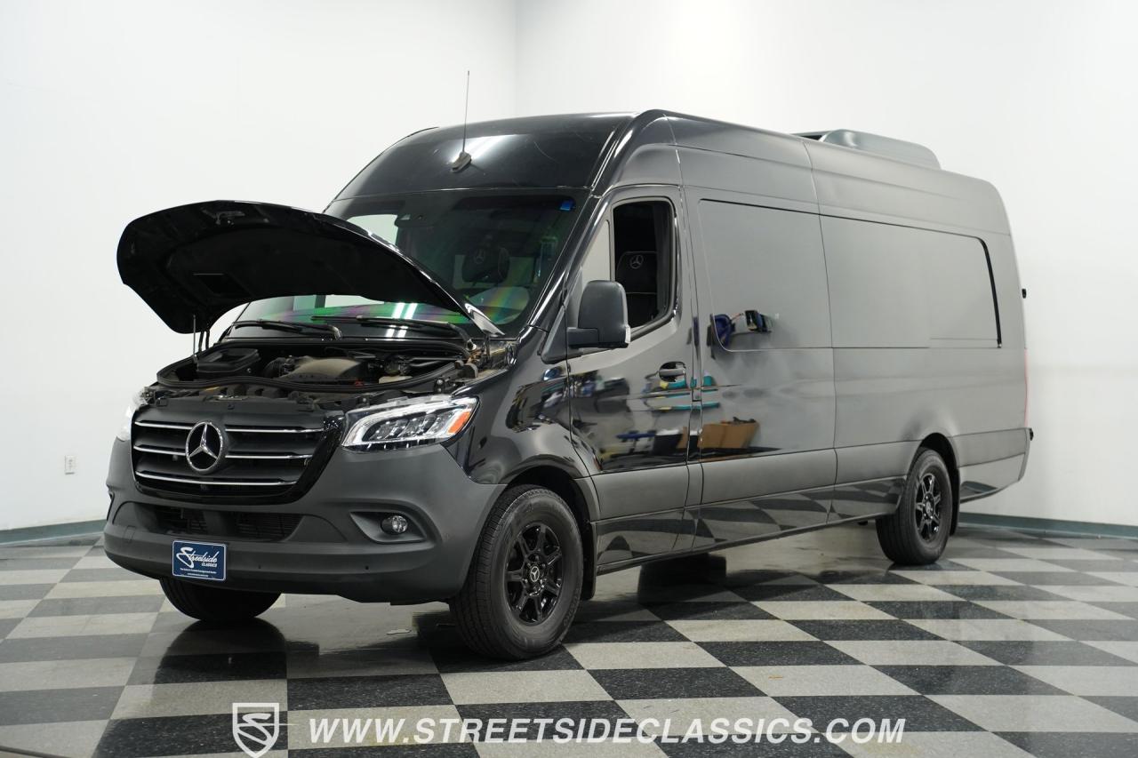 2022 Mercedes - Benz Sprinter