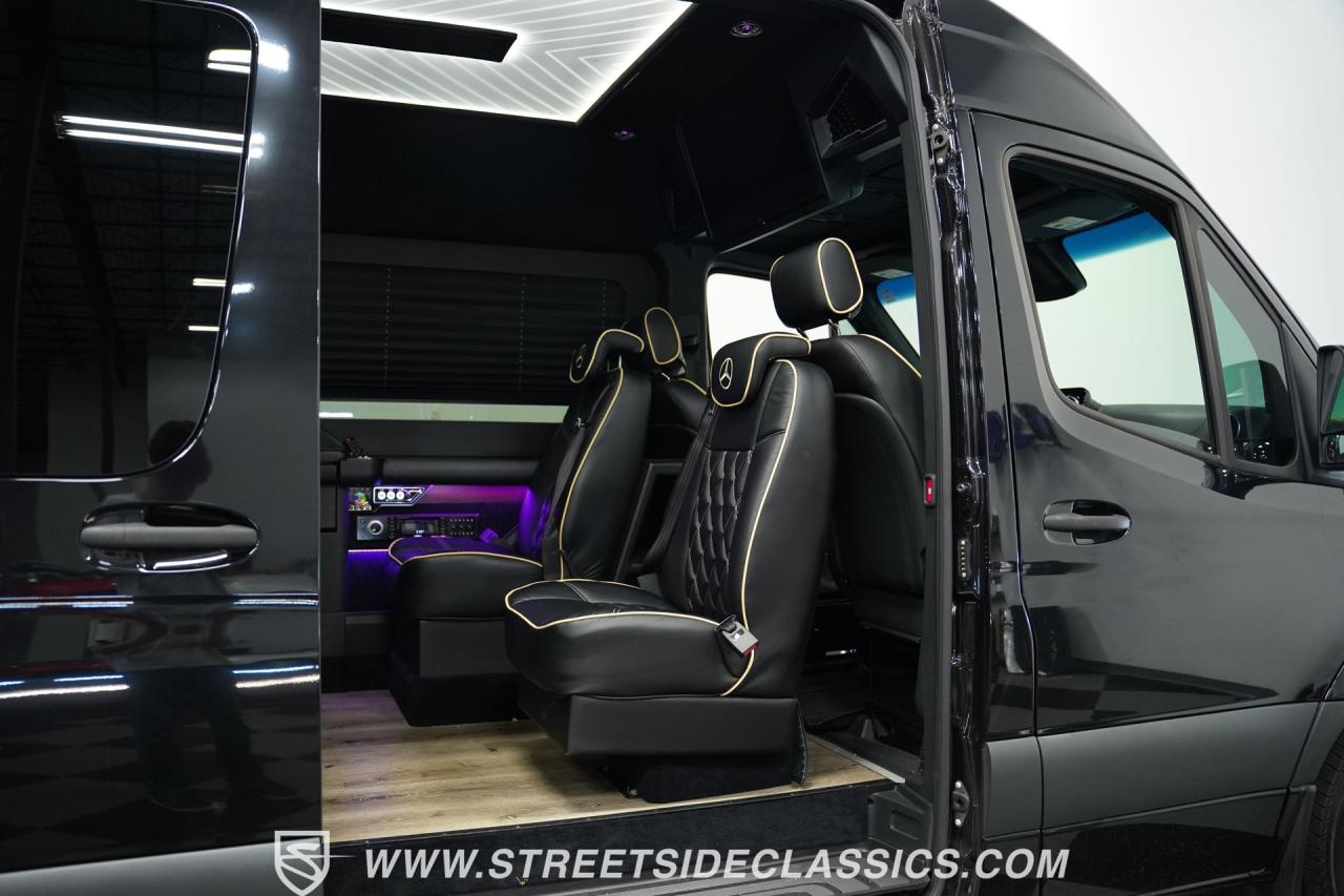 2022 Mercedes - Benz Sprinter