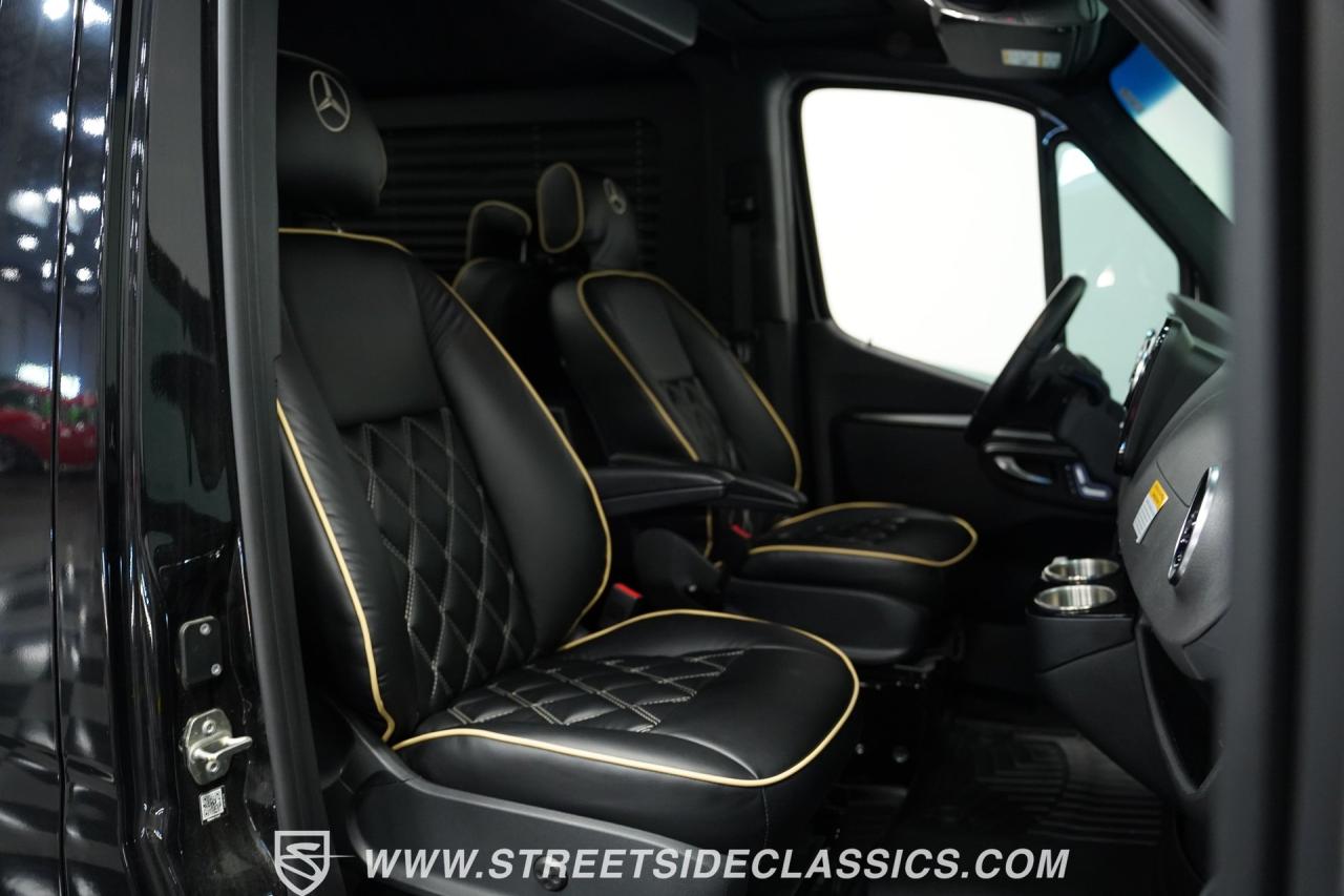 2022 Mercedes - Benz Sprinter