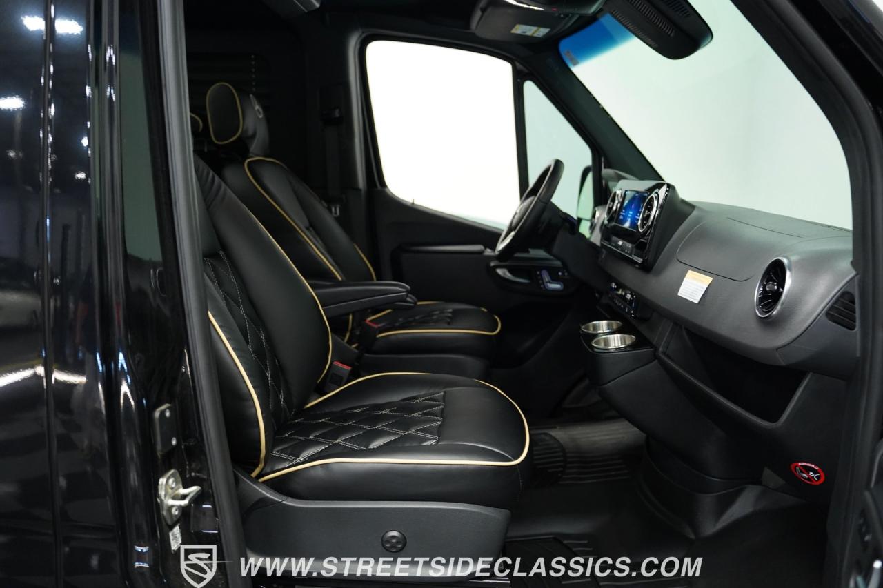 2022 Mercedes - Benz Sprinter