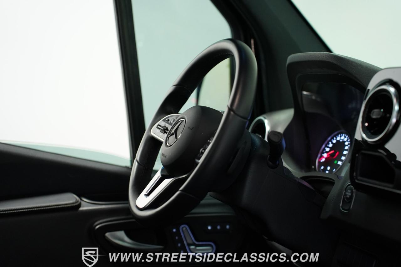 2022 Mercedes - Benz Sprinter