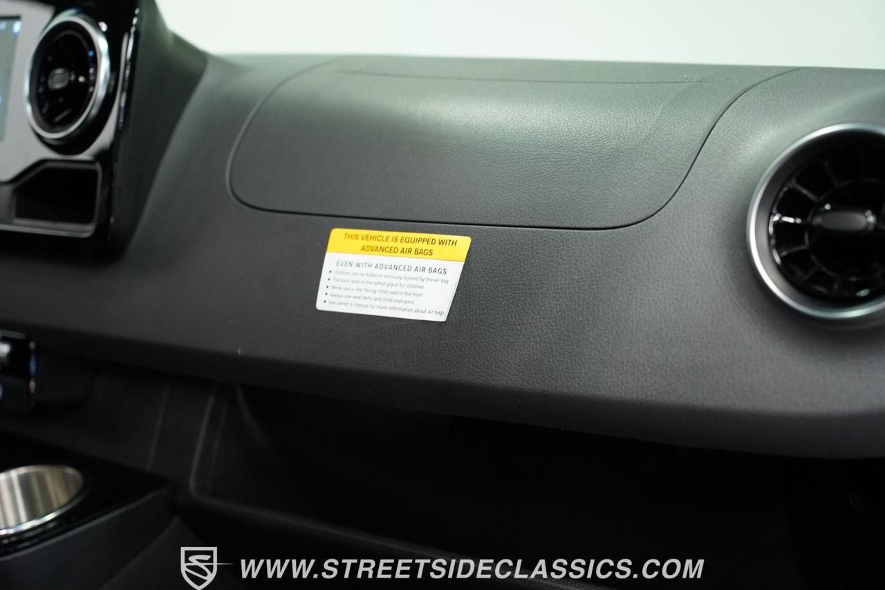 2022 Mercedes - Benz Sprinter