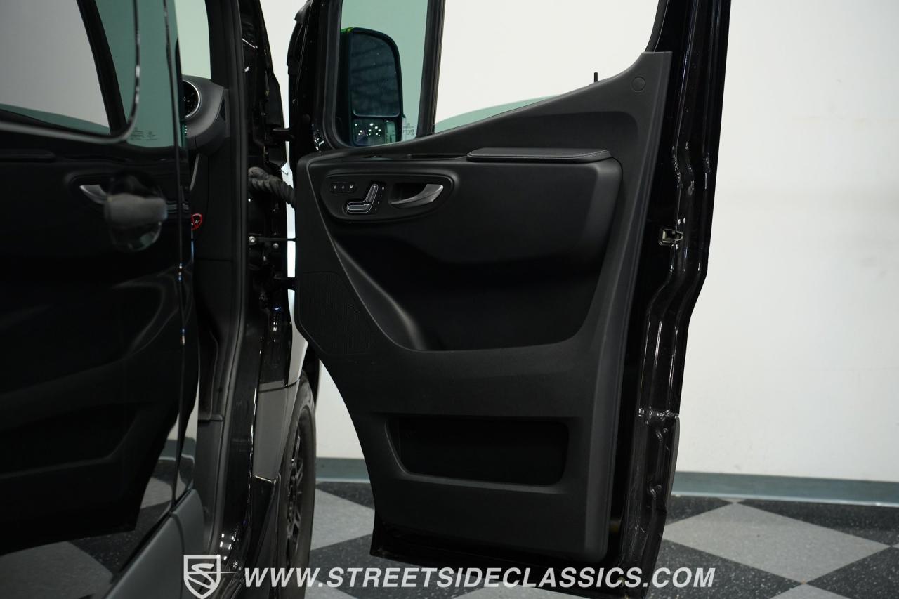 2022 Mercedes - Benz Sprinter