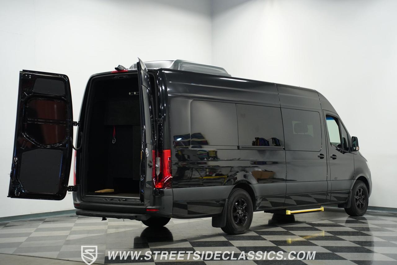 2022 Mercedes - Benz Sprinter