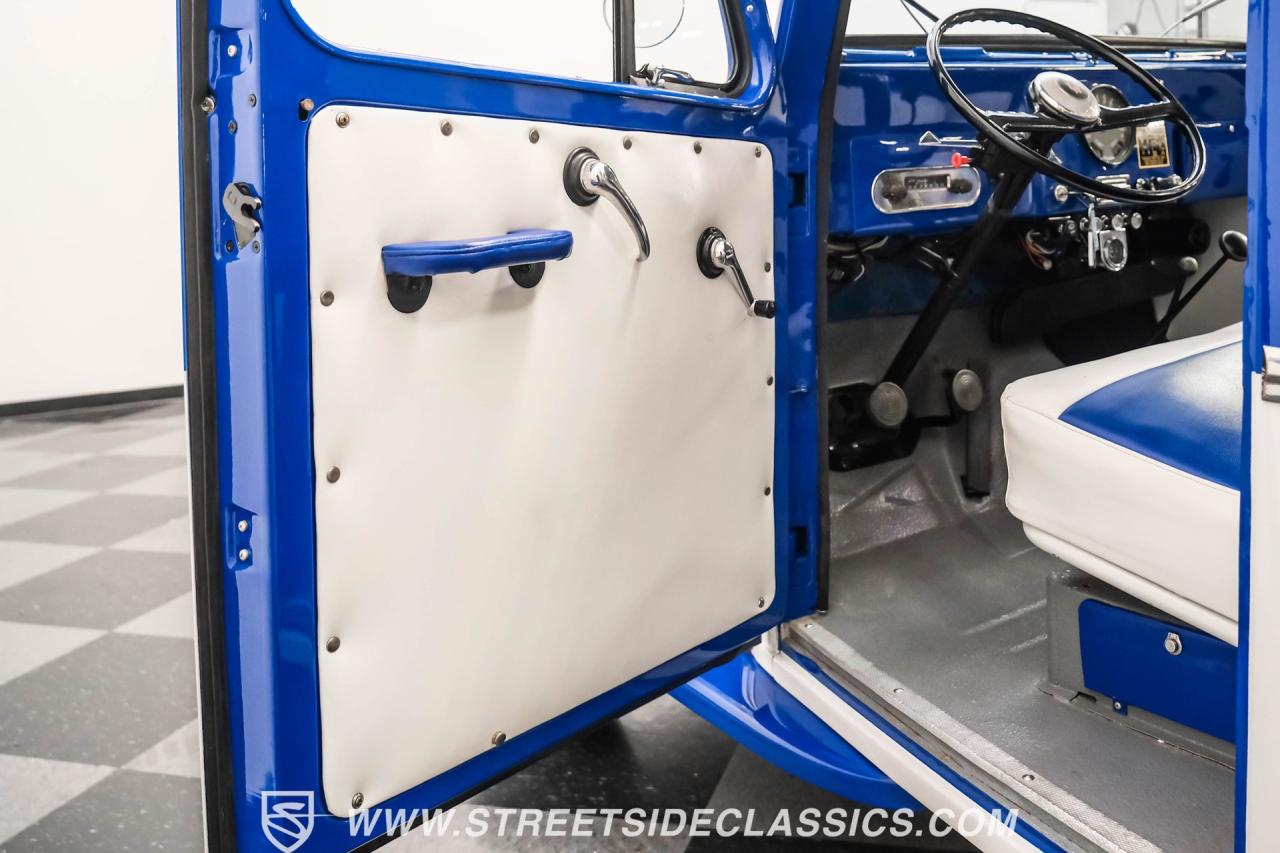 1961 Willys Jeep Wagon 4X4